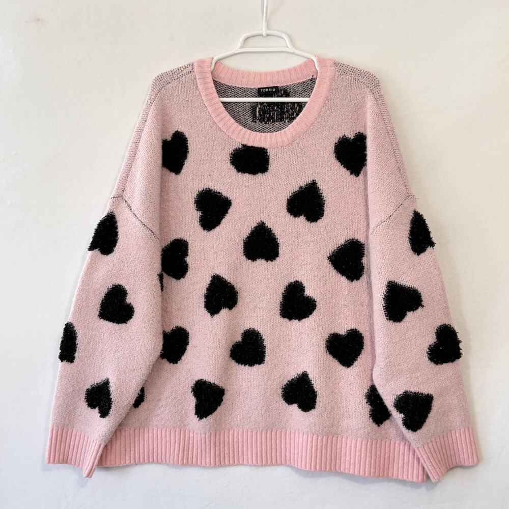 Torrid Sweater Women’s Plus 2X Oversized Baggy Pink Hearts Soft Comfy Snuggly - Picture 2 of 11
